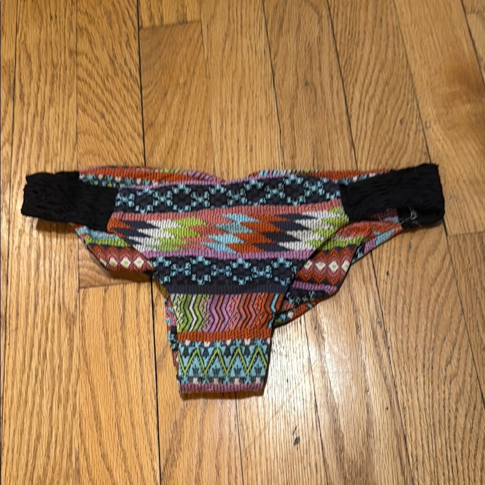 Source Unknown Black and Orange Bikini Bottom
